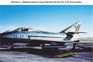 147-AERODROME-ET-BASE-1945-1962-31- (76) MECHERIA